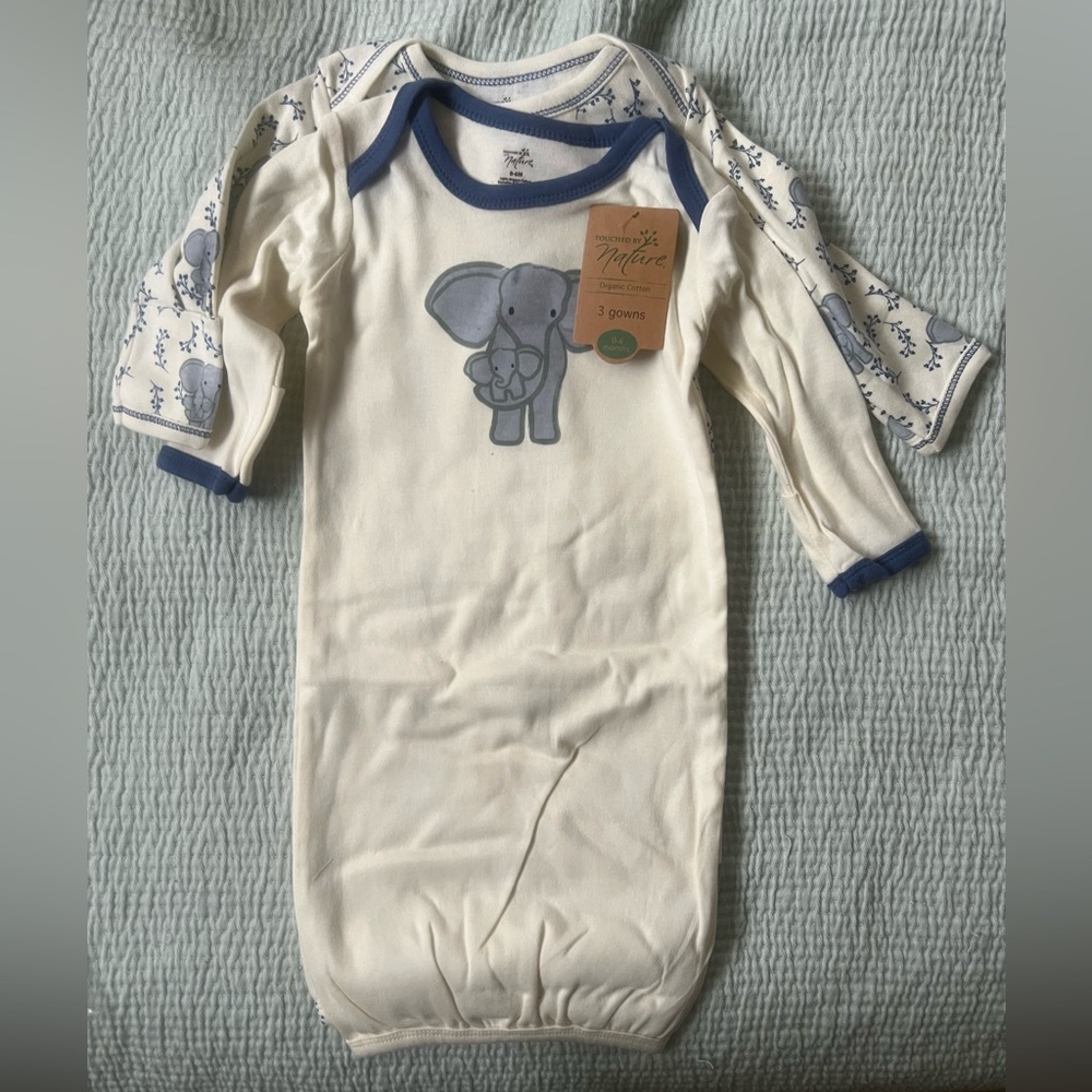 Two Touched by Nature organic cotton sleep gowns